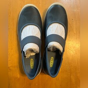 Keen Lorelai Mary Jane Shoes NWOT